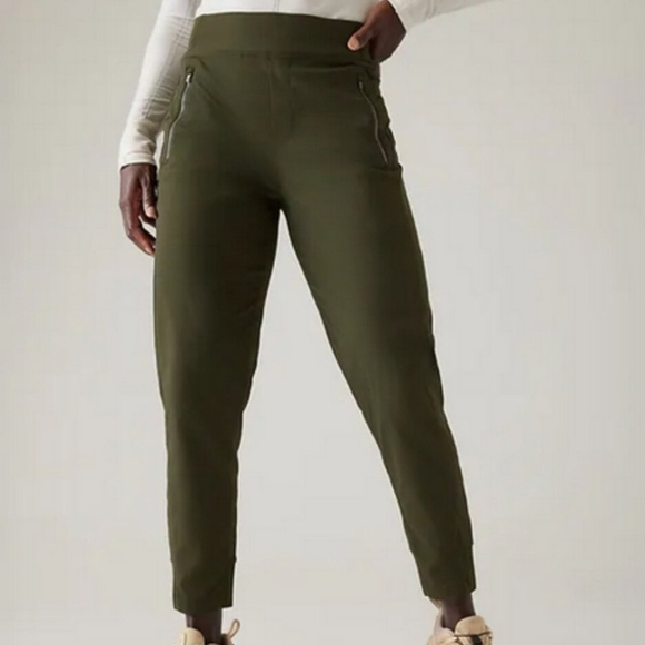 Athleta Pants - Athleta Trekkie North Aspen Olive High Rise Joggers